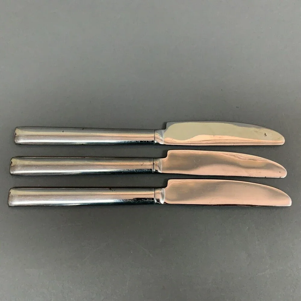 Hampton Silversmiths Park 235 Stainless China New French Solid Knives Lot of 3